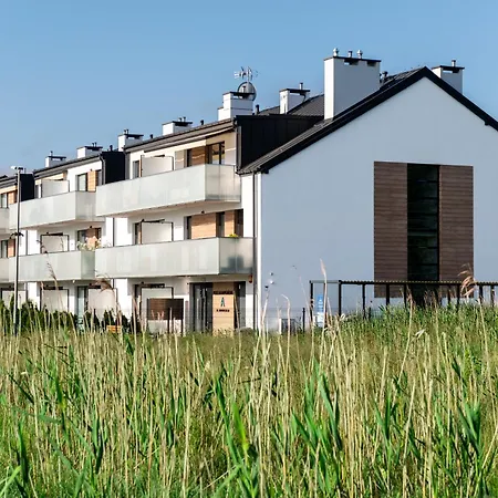 Blue Mare Posesja Kapitanska Cozy Garden A03, 70m Beach, Parking, Ogrodek Apartment *